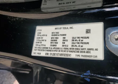 2024 Tesla Model 3 z USA, uszkodzony, nr VIN 5YJ3E1ET4RF829241